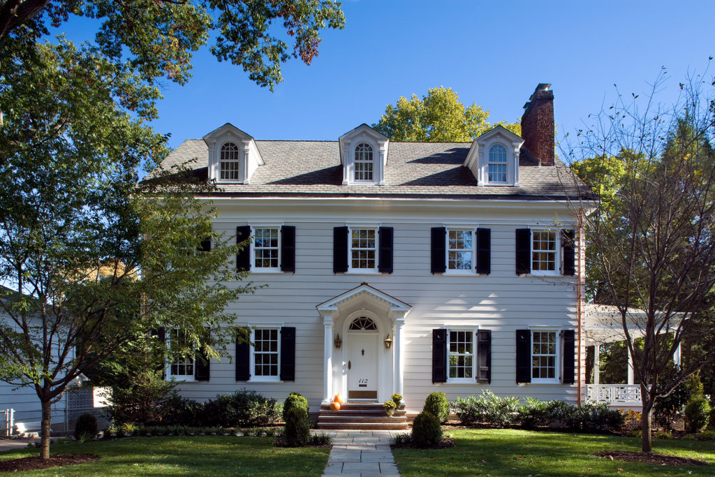 historic-center-hall-colonial-brinton-brosius